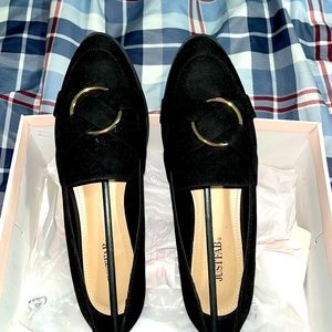 Black flats Omar